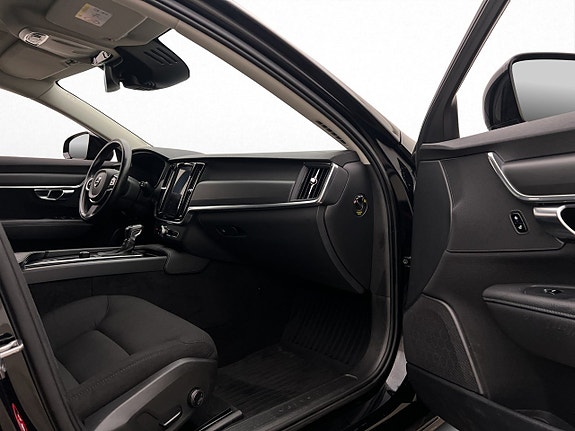 Volvo V90 12 of 29