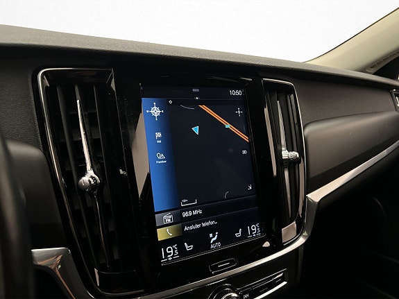 Volvo V90 19 of 29