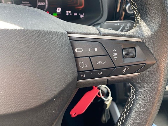 Seat Arona 11 of 14