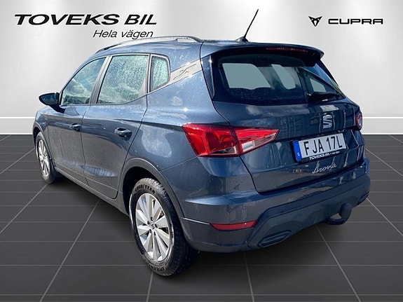 Seat Arona 3 of 14