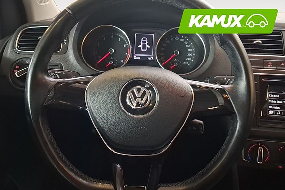 Volkswagen Polo 14 of 26