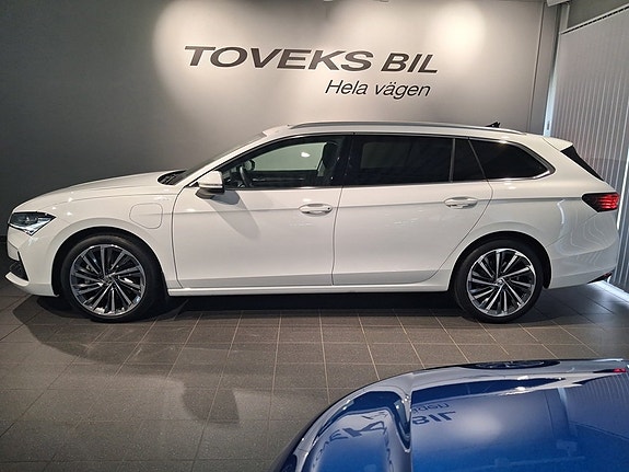 Skoda Superb 3 of 26