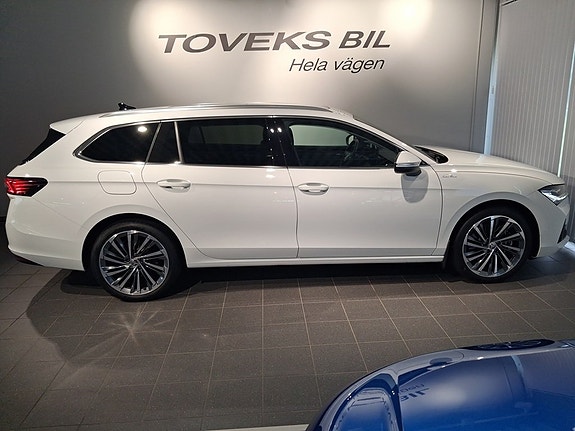Skoda Superb 4 of 26