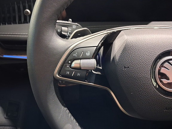 Skoda Superb 10 of 26