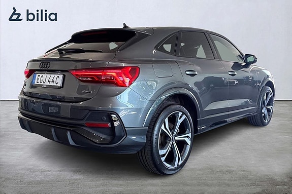 Audi Q3 5 of 26