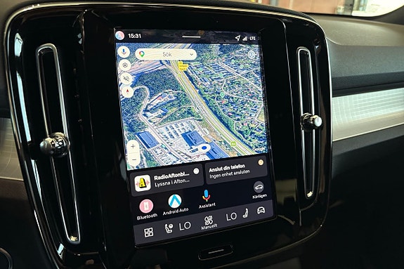 Volvo XC40 24 of 30