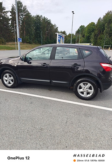 Nissan Qashqai 2 of 18
