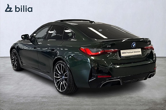 BMW i4 2 of 18