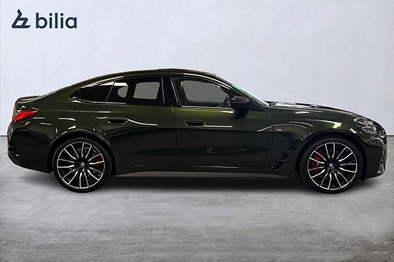 BMW i4 15 of 18