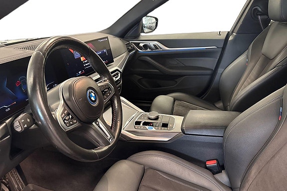 BMW i4 12 of 18