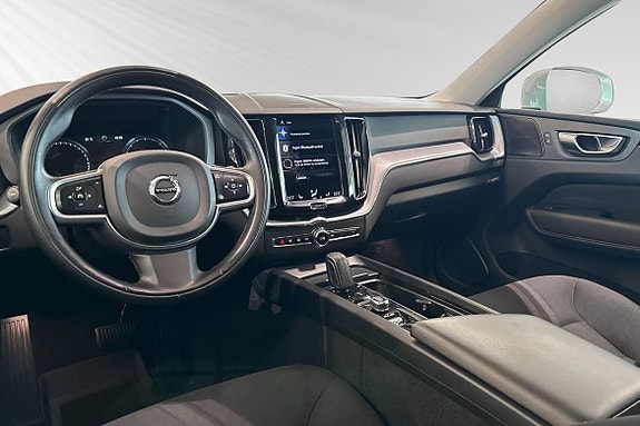 Volvo XC60 9 of 26