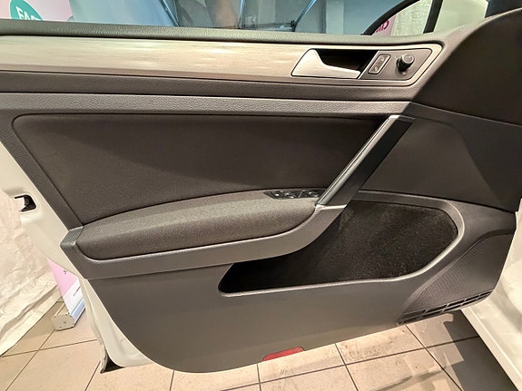 Volkswagen Golf I 8 of 11