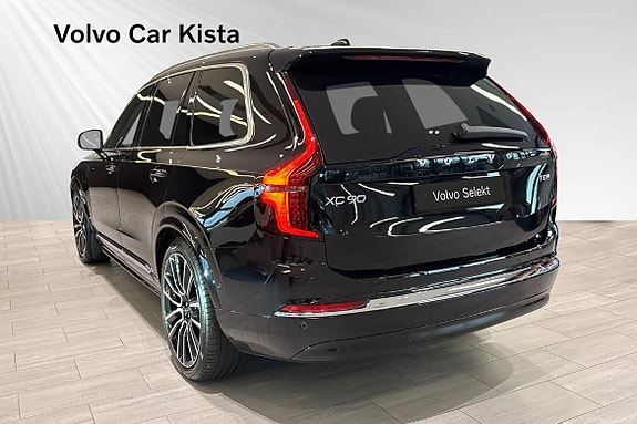 Volvo XC90 4 of 30