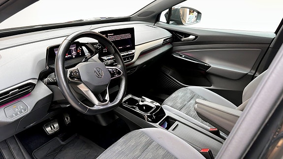 Volkswagen ID.4 7 of 13