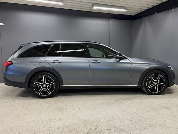Mercedes-Benz E400 d 6 of 15