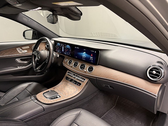 Mercedes-Benz E400 d 13 of 15