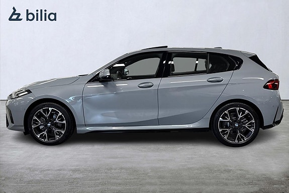 BMW 120 3 of 18