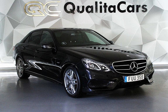 Mercedes-Benz E220 2 of 27