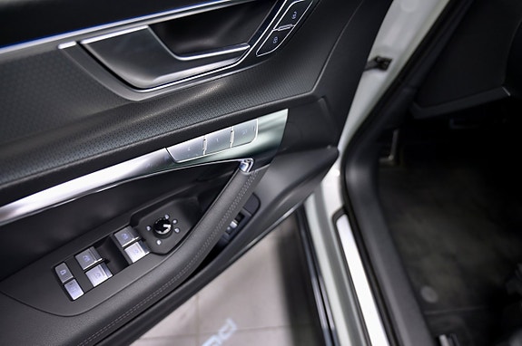 Audi A6 allroad 22 of 30
