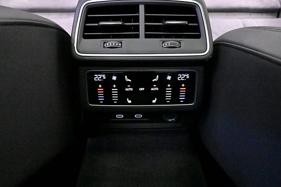 Audi A6 allroad 17 of 30