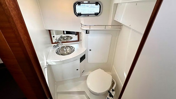 Paragon 31 Cabin/2 x Volvo Penta 350 hk/2017/8 928 kr/mån 6 of 7
