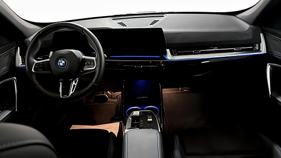 BMW X1 4 of 12