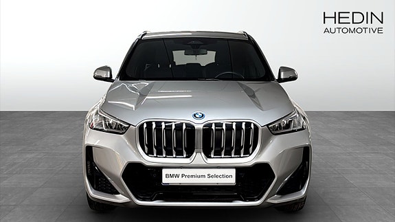 BMW X1 8 of 12