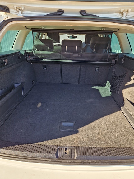 Volkswagen Passat 16 of 16