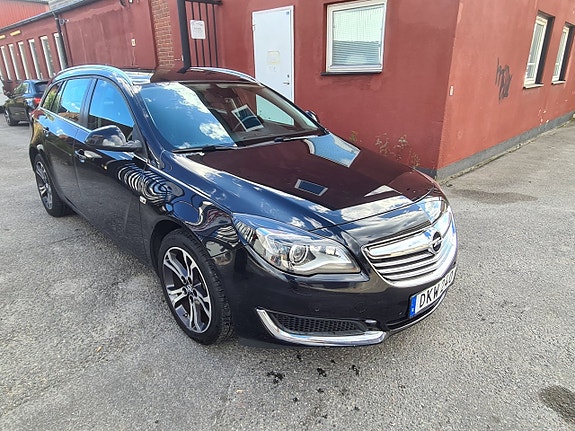 Opel Insignia 2 of 16