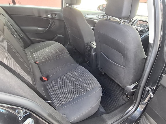 Opel Insignia 15 of 16
