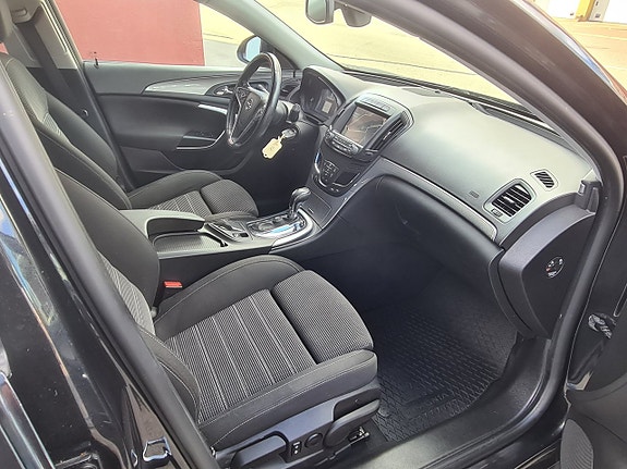 Opel Insignia 13 of 16