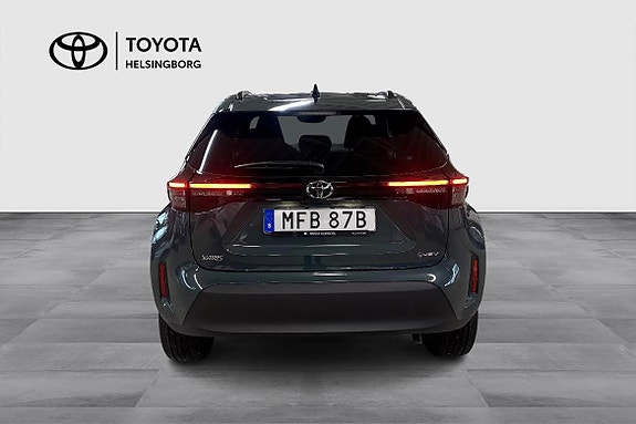 Toyota Yaris Cross 6 of 15