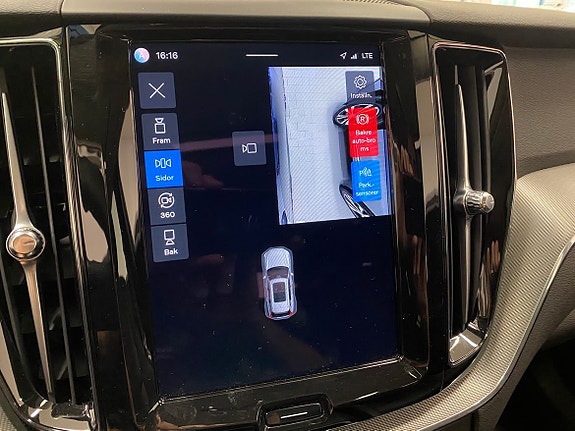 Volvo XC60 28 of 28