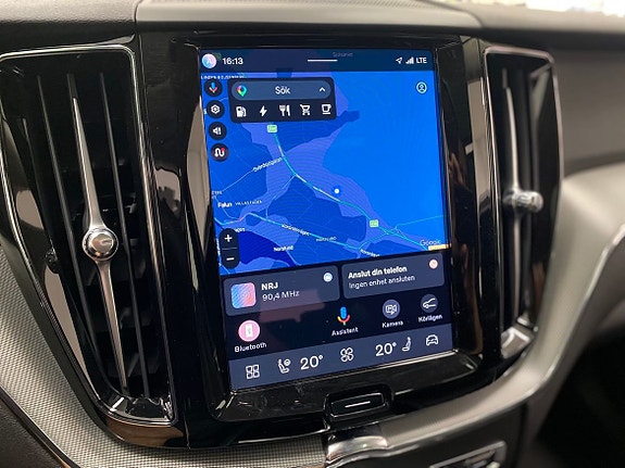 Volvo XC60 20 of 28