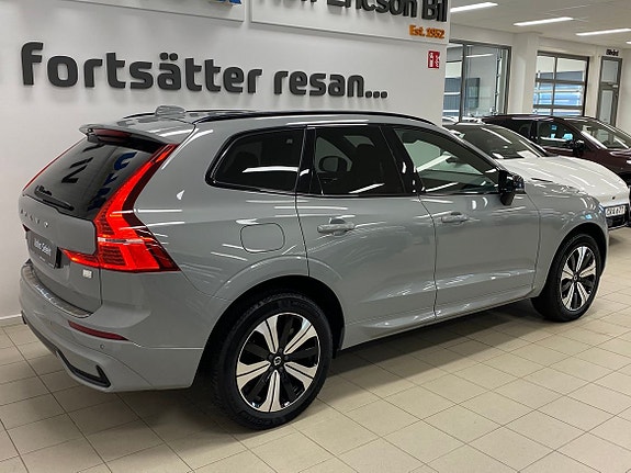 Volvo XC60 3 of 27