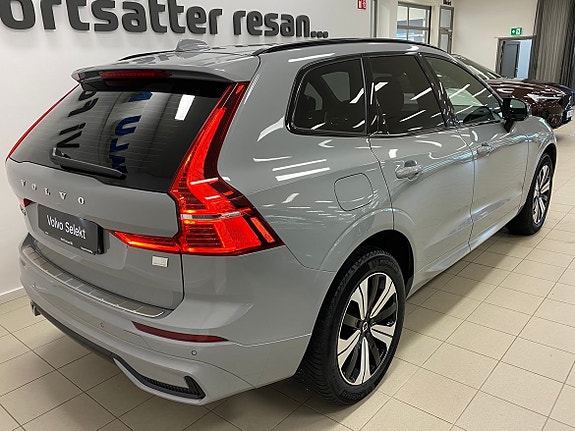 Volvo XC60 4 of 27