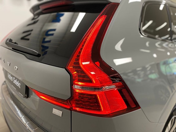 Volvo XC60 7 of 27