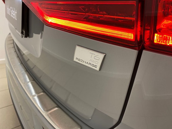 Volvo XC60 8 of 27