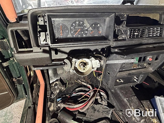 Volvo 242 10 of 27