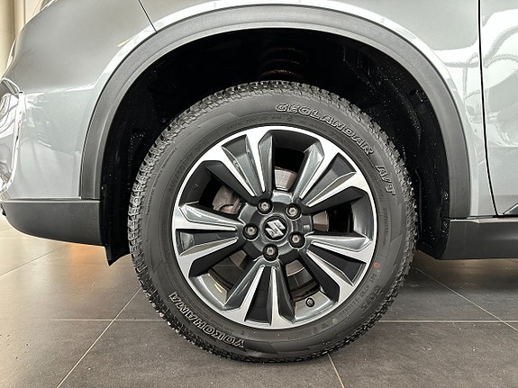 Suzuki Vitara 7 of 17