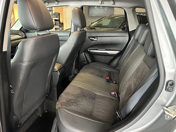 Suzuki Vitara 17 of 17