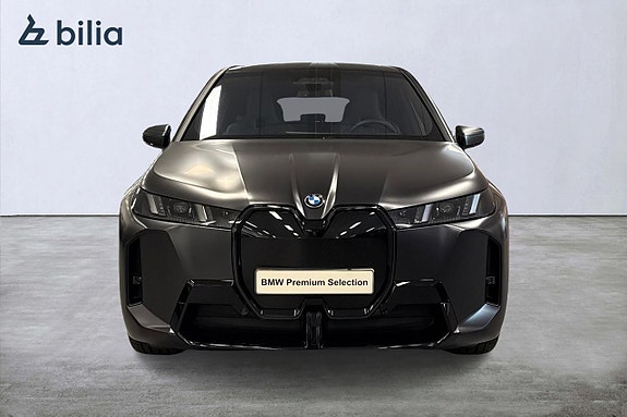 BMW iX 5 of 21