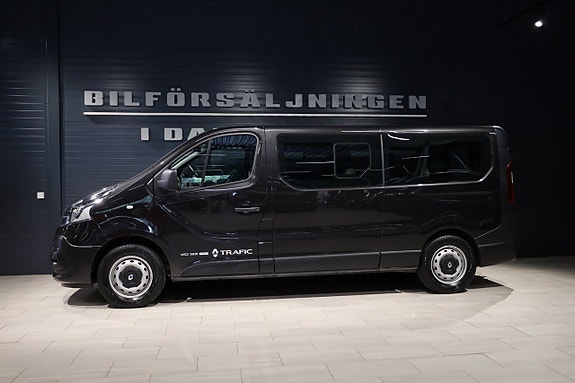 Renault Trafic 3 of 12
