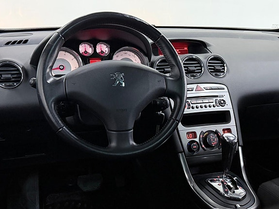 Peugeot 308 SW 22 of 22