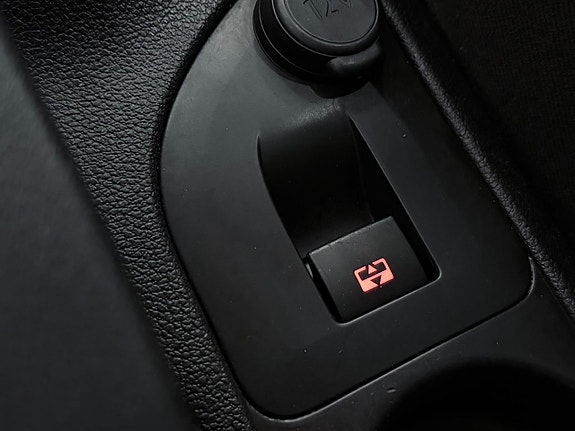 Peugeot 308 SW 17 of 22