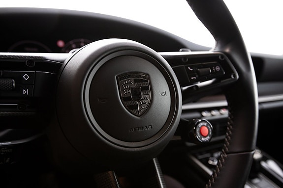 Porsche 911 22 of 30