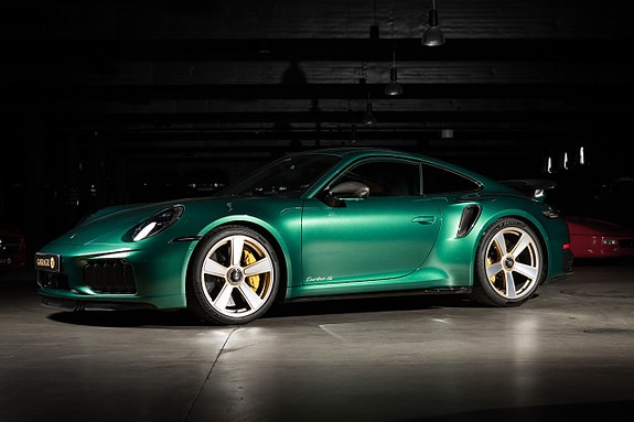 Porsche 911 2 of 30