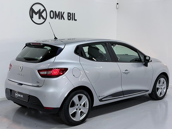 Renault Clio 3 of 23