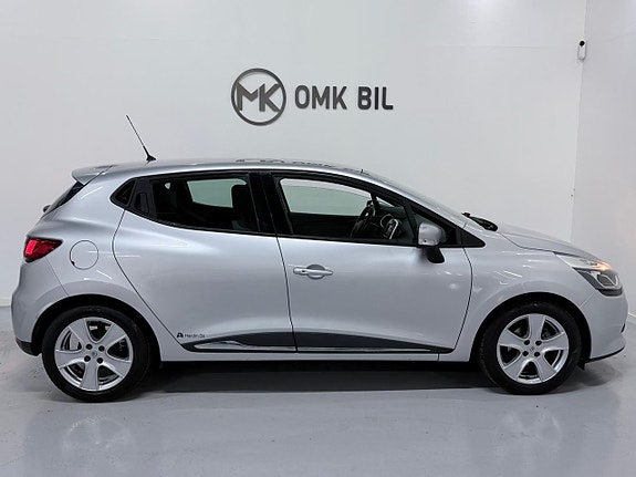 Renault Clio 4 of 23