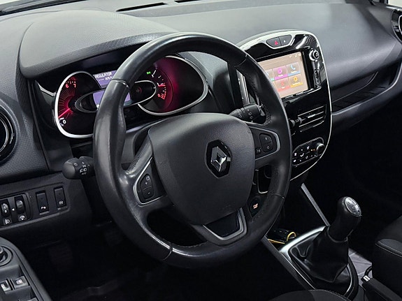 Renault Clio 2 of 23